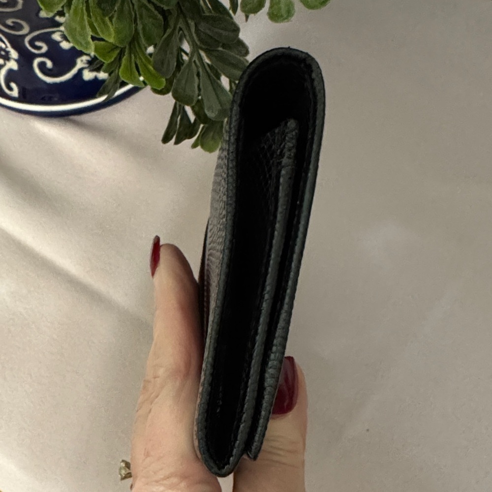 Ferragamo Vera Lizard Leather Long Bifold Wallet - Picture 4 of 11